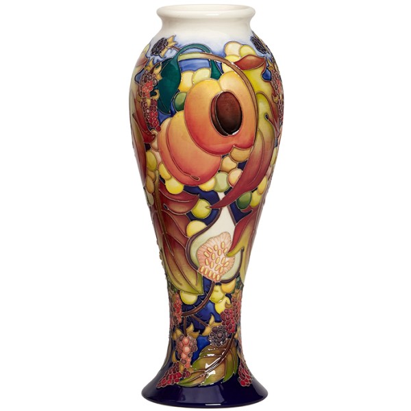 Queens Choice Berries - Vase