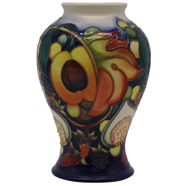 QC Berries - Vase