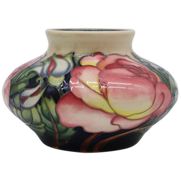 Rose Garden - Vase